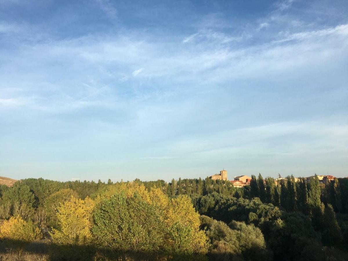 Apartamentos Turisticos Leiva -La Rioja ภายนอก รูปภาพ