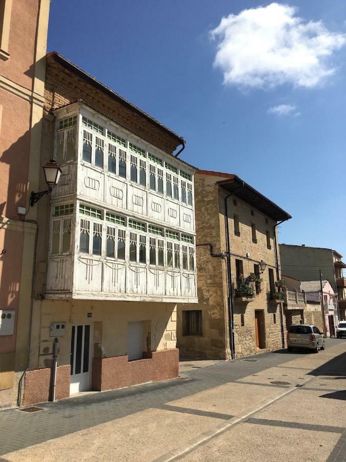 Apartamentos Turisticos Leiva -La Rioja ภายนอก รูปภาพ