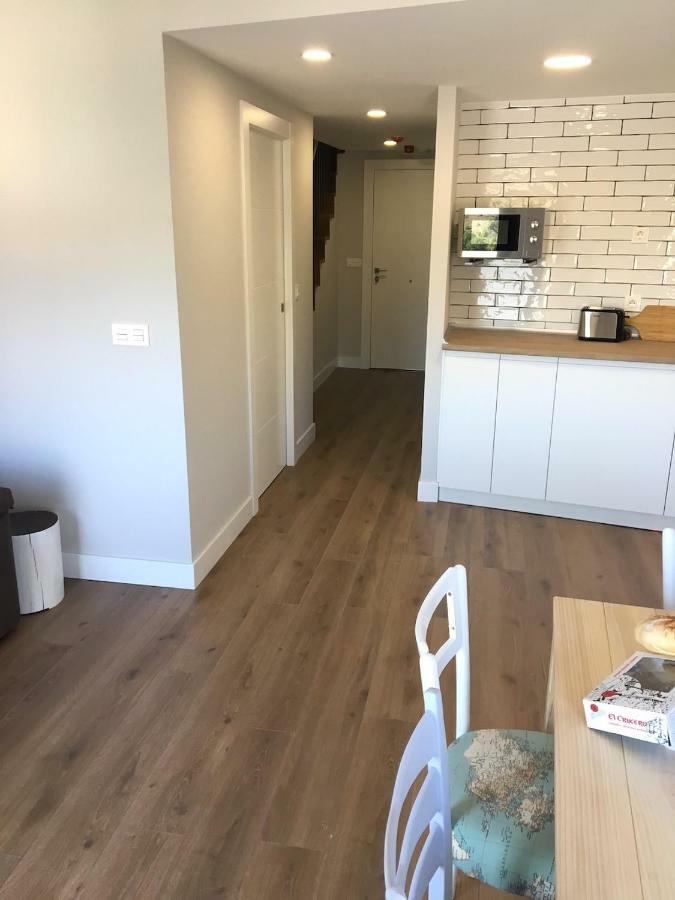 Apartamentos Turisticos Leiva -La Rioja ภายนอก รูปภาพ