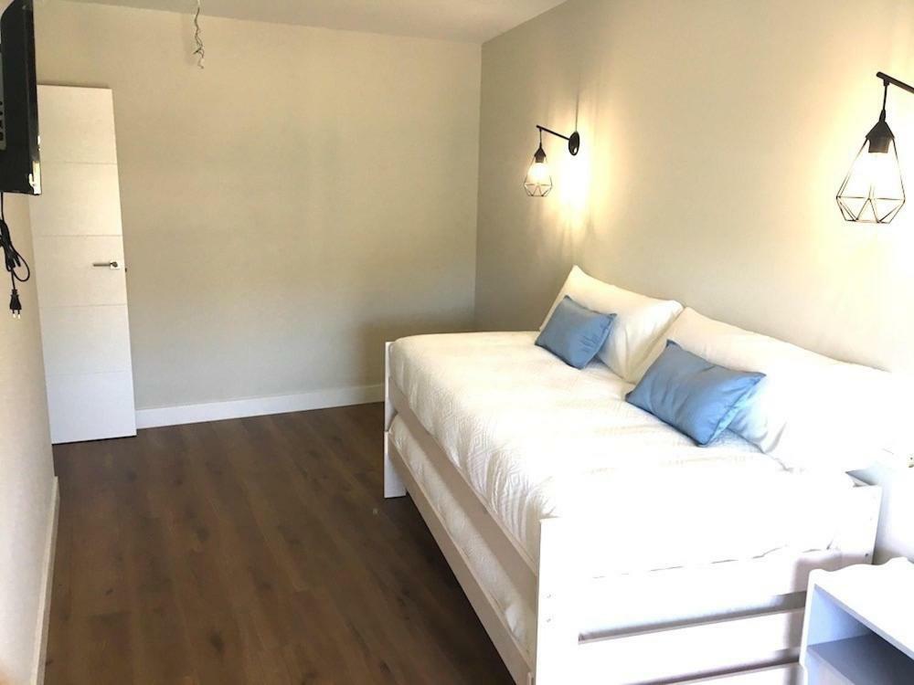 Apartamentos Turisticos Leiva -La Rioja ภายนอก รูปภาพ